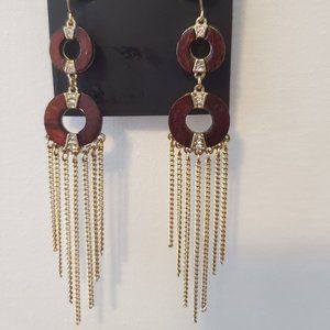 GOLD TONE WOOD AND FRINGE DROP EARRINGS
